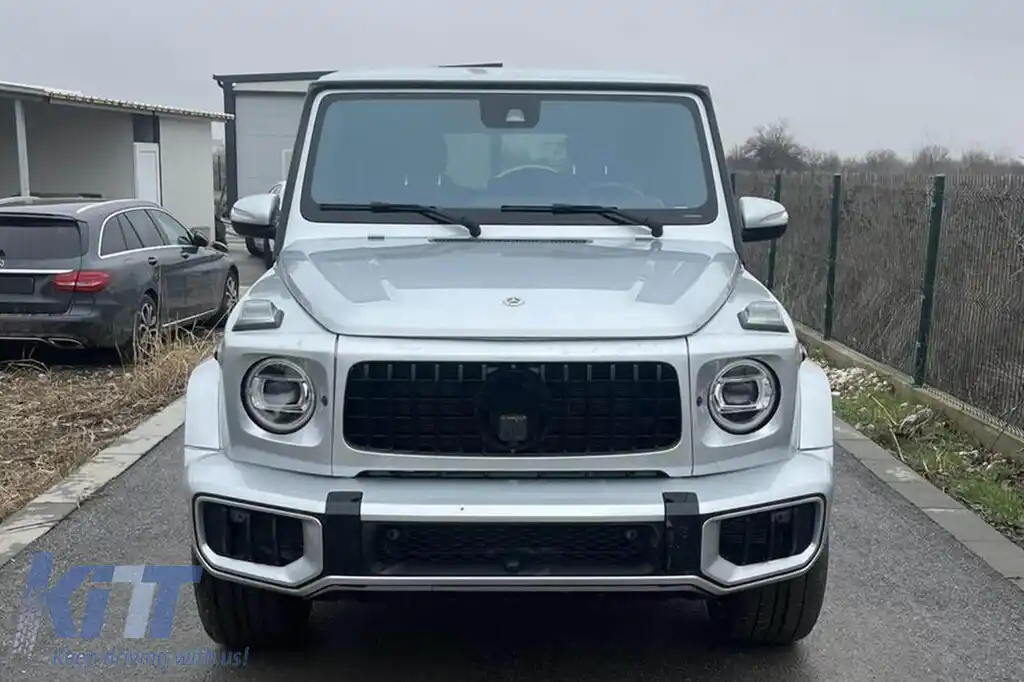 A design conversion from Mercedes G-Class W464 2018-2024 to G-Class W465 after 2024 - front/rear bumper, wheel arches, grilles, wheel arch liners-image-6237618
