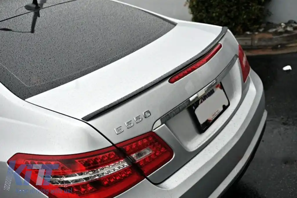 A Design type trunk spoiler suitable for Mercedes E-Class Coupe C207 2009-2017, black lacquer-image-6261183
