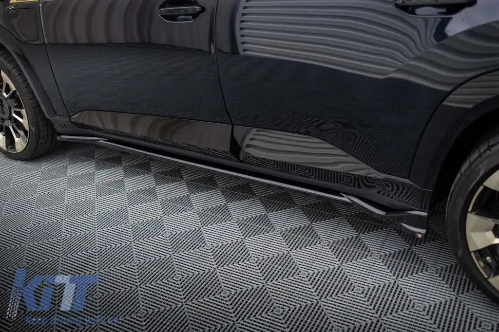 Adăugiri Maxton Design potrivite pentru praguri BMW XM G09 după 2022, lac negru-image-6236467