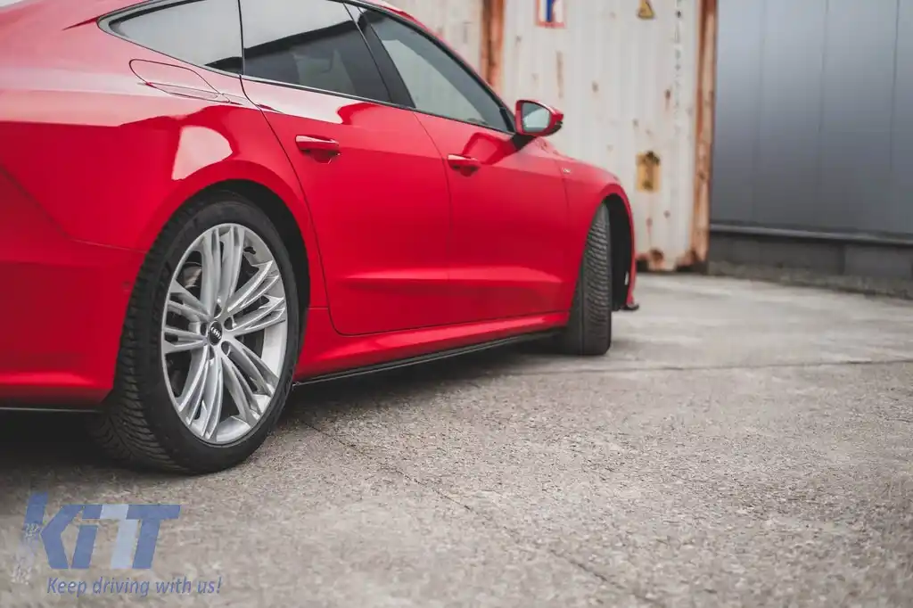 Adăugiri Maxton Design tip S-Line pentru praguri Audi A7 C8 după 2017, lac negru