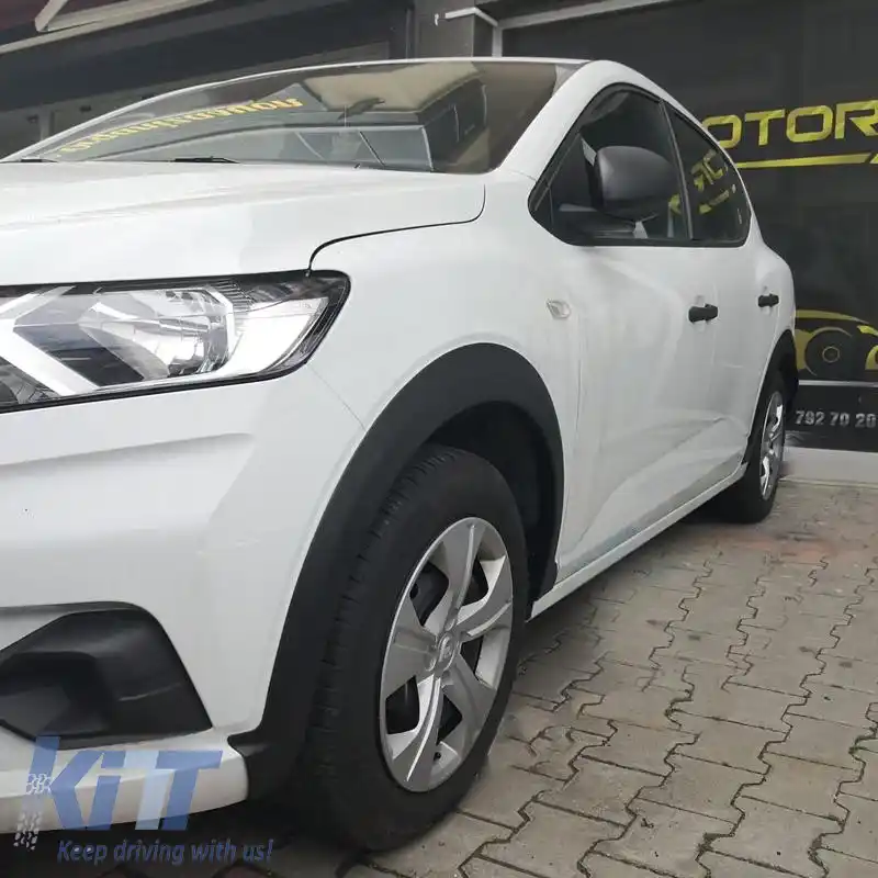 Aripi extinse potrivite pentru Dacia Sandero 2021+ 
