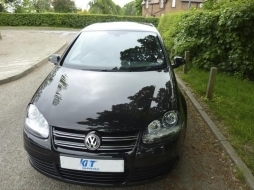 Bara Fata cu Faruri compatibil cu VW Golf V 5 (2003-2007) Jetta (2005-2010) R32 Look Negru Lucios-image-6053888