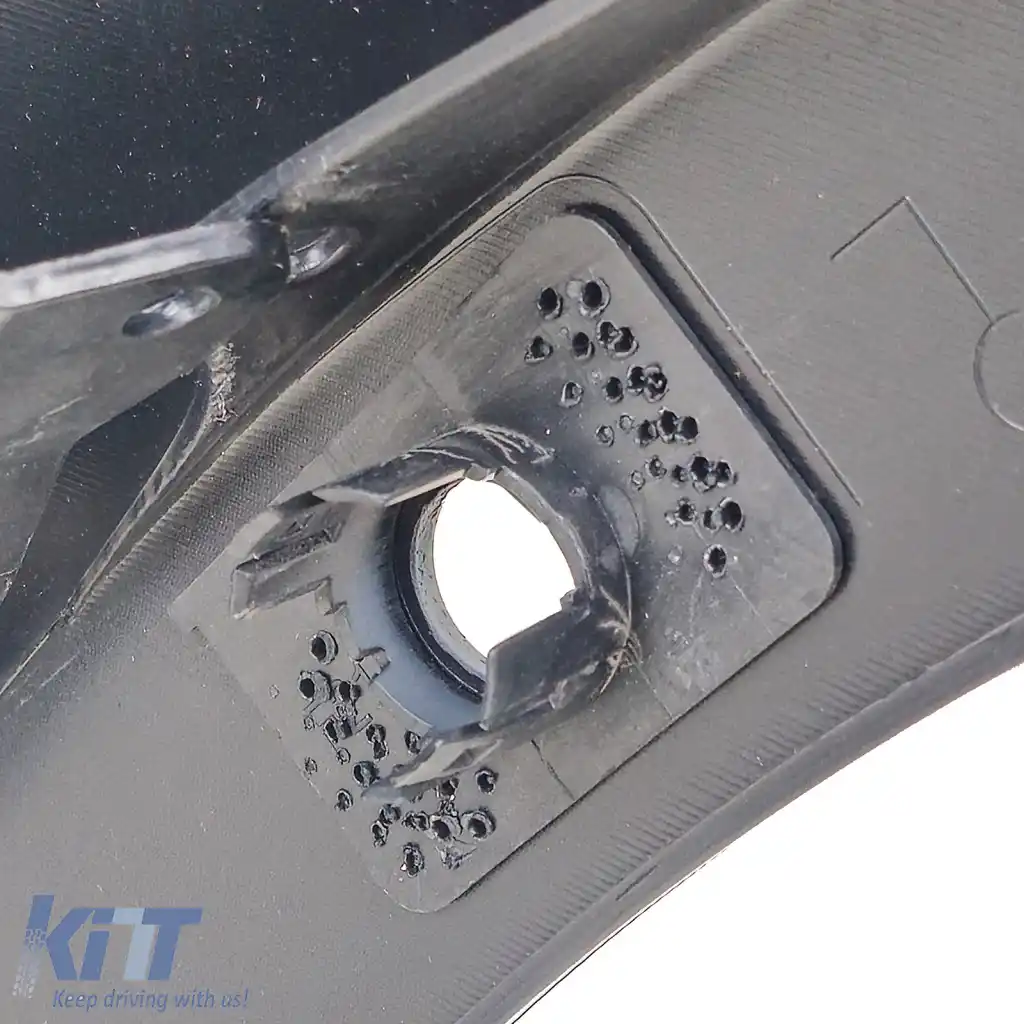 Bara frontală sport completă cu accesorii, potrivită pentru BMW Seria 1 F20 F21 LCI 15-20-image-6277056