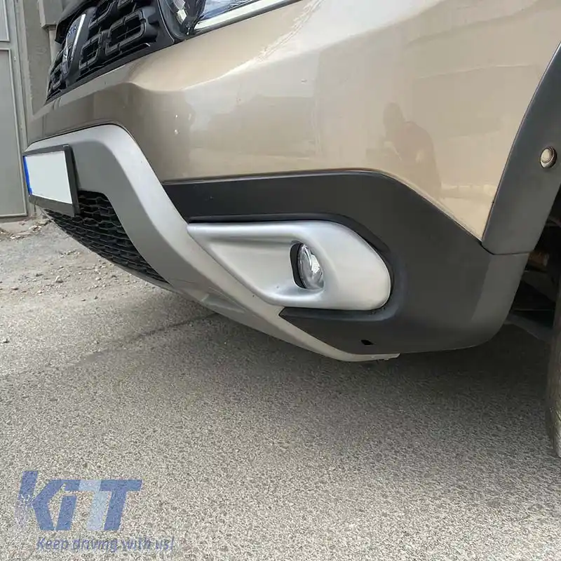 Cadre pentru lămpile de ceață ale barei frontale potrivite pentru Dacia Duster 2018+ Culoare argintie 2 bucăți-image-6308182