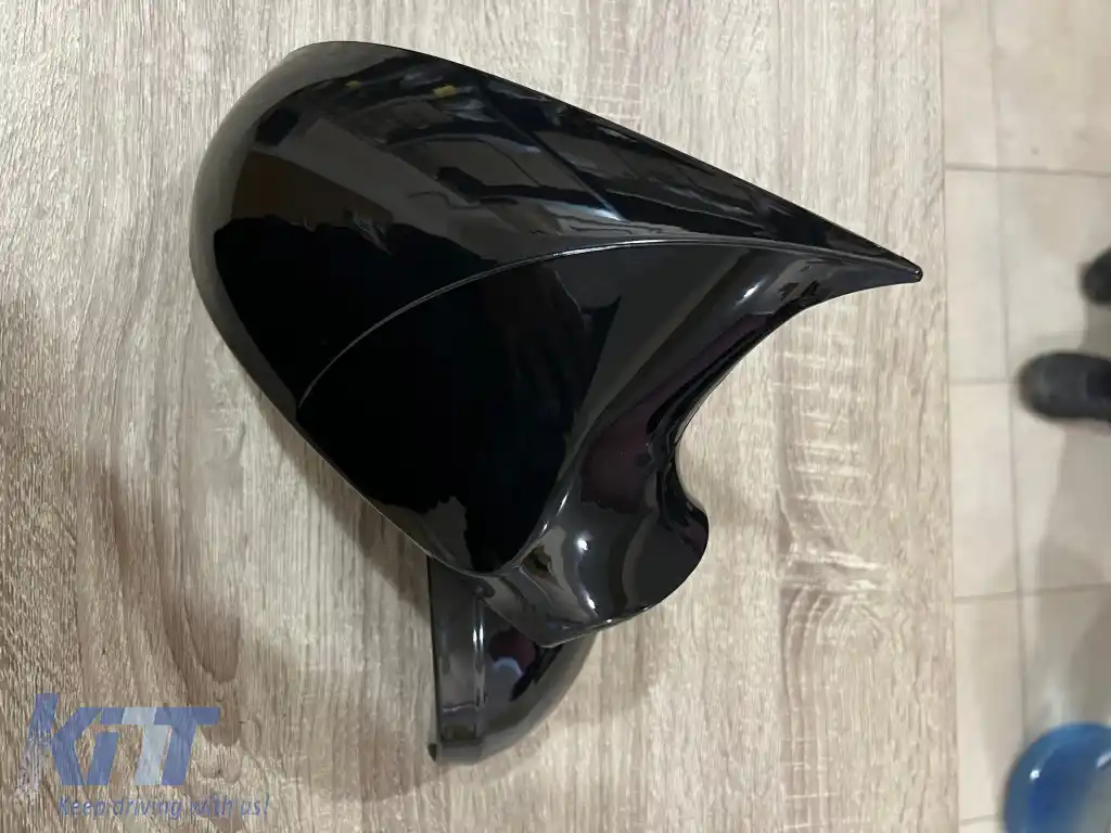 Capace pentru oglinzi design BATMAN pentru VW PASSAT B6 - lac piano negru-image-6260622