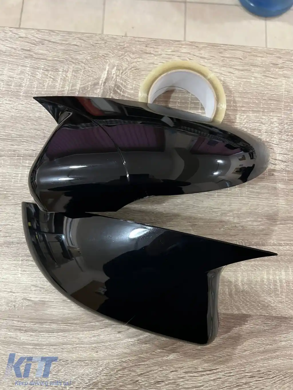 Capace pentru oglinzi design BATMAN potrivite pentru VW GOLF 6 - lac piano negru-image-6260613