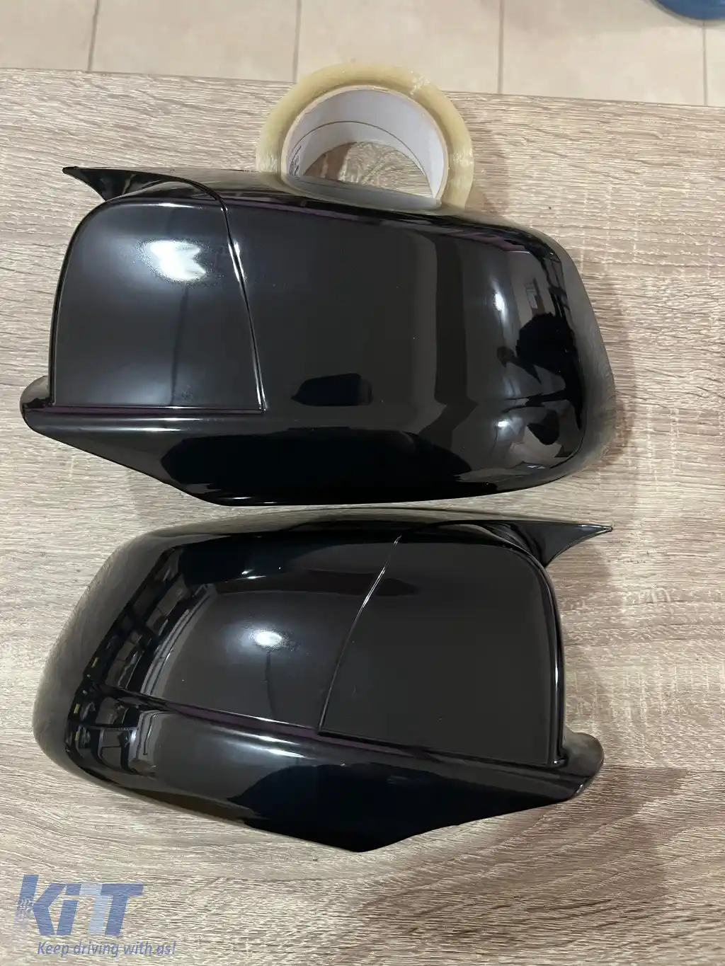 Capace pentru oglinzi design BATMAN potrivite pentru BMW Seria 5 F10 2010-2013 - lac piano negru-image-6261655