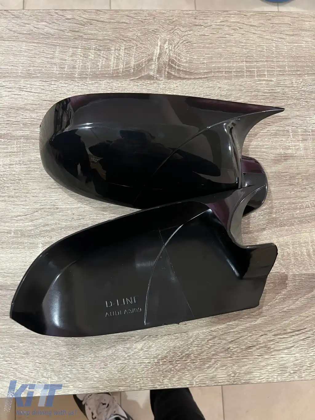 CAPACE PENTRU OGLINZI POTRIVITE PENTRU AUDI A4 B8 2008-2014 CU SEMNALIZATOR SUB CAPAC-image-6260643