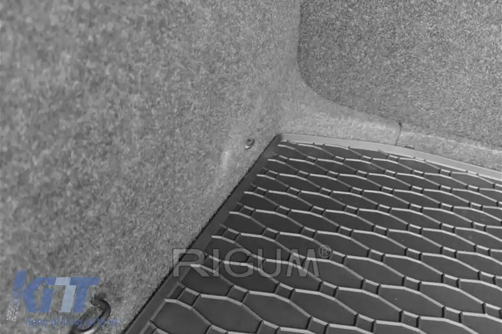 Covor de cauciuc pentru portbagaj de la Rigum, potrivit pentru Skoda Octavia wagon 2013-2019-image-6243697