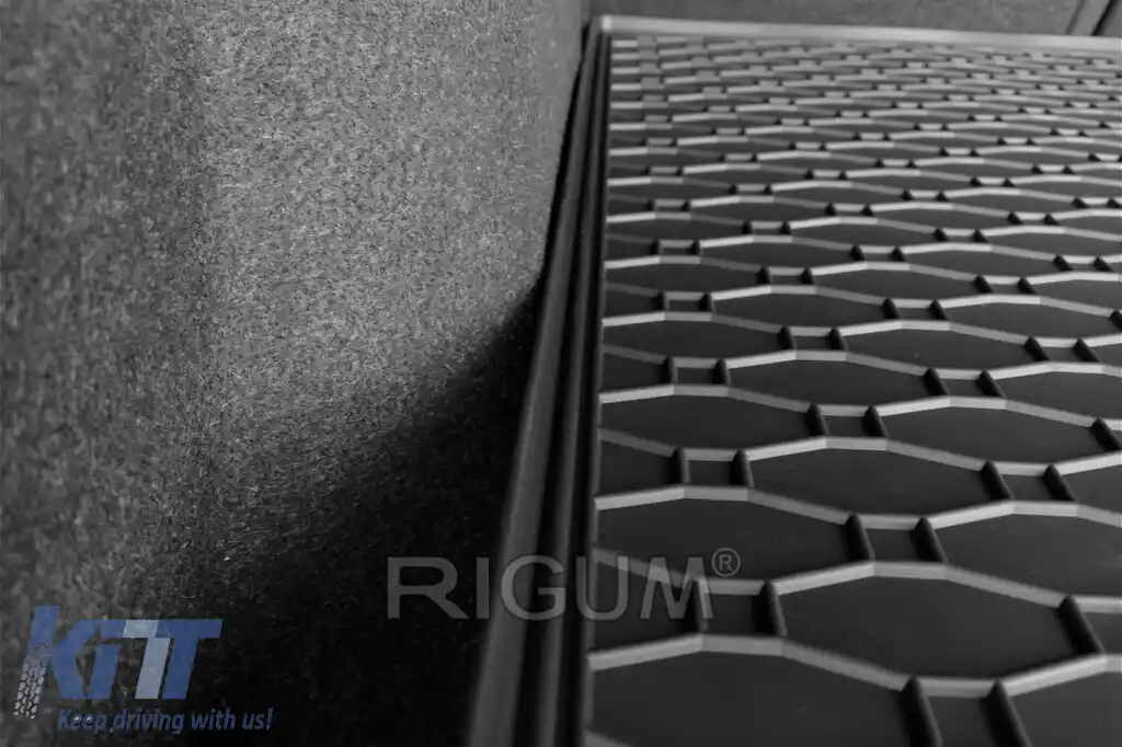 Covor de cauciuc pentru portbagaj de la Rigum, potrivit pentru Volvo XC40, XC40 Recharge după 2018-image-6243906