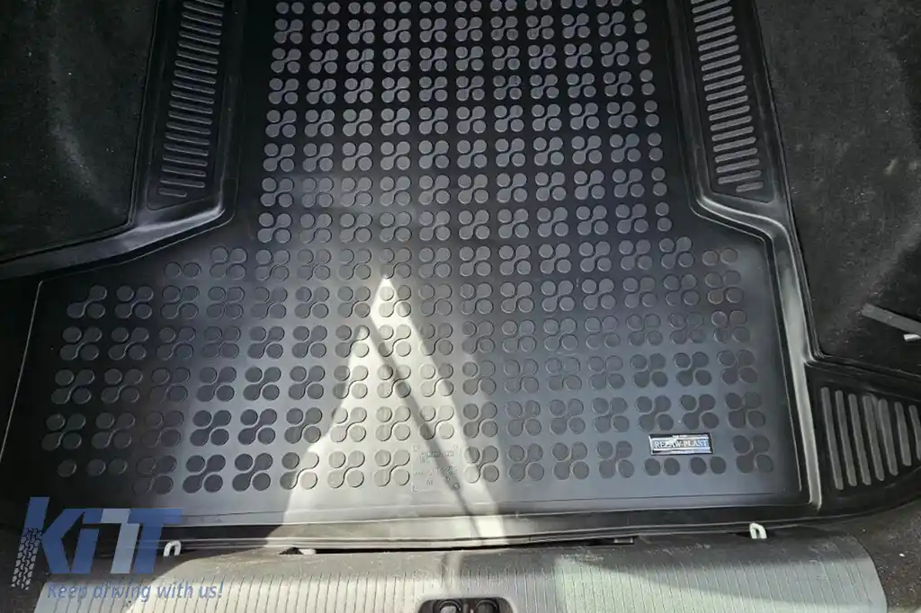 Covor de cauciuc pentru portbagaj de la Rezaw-Plast potrivit pentru Opel Insignia B hatchback după 2017-image-6218089