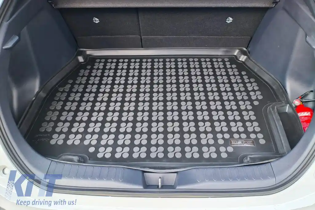 Covor de cauciuc pentru portbagaj de la Rezaw-Plast potrivit pentru Toyota C-HR HeV, PHeV după 2023 cu podeaua portbagajului în poziția inferioară, versiune cu baterie în portbagaj, 1 bucată, negru-image-6218679