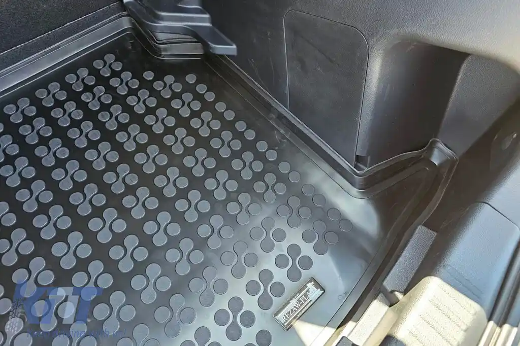 Covor de cauciuc pentru portbagaj de la Rezaw-Plast potrivit pentru Toyota Yaris Cross după 2021 pentru versiunea de model fără podea de portbagaj ajustabilă, benzină FWD-image-6218928