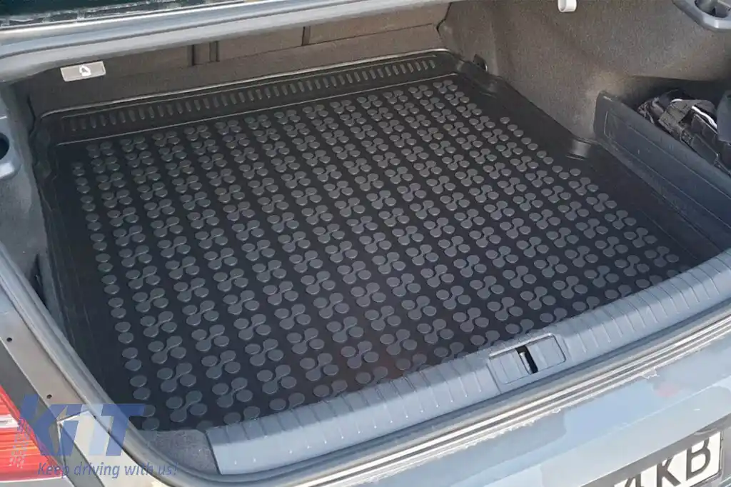 Covor de cauciuc pentru portbagaj de la Rezaw-Plast potrivit pentru VW Passat B8 sedan după 2014 cu roată de rezervă standard-image-6219131