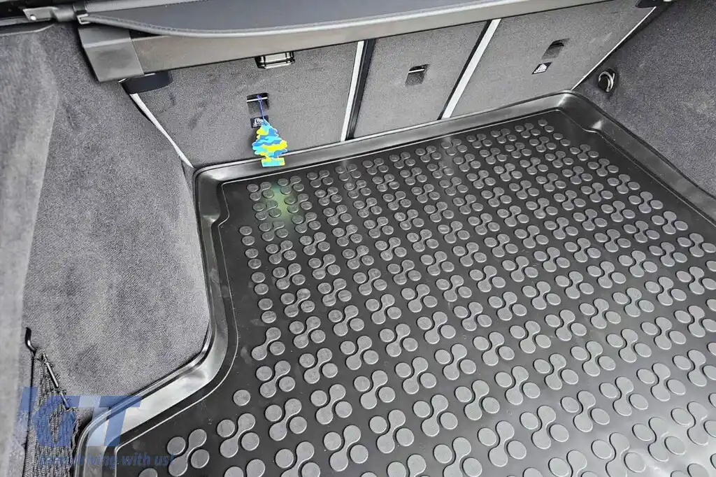 Covor de cauciuc pentru portbagaj de la Rezaw-Plast potrivit pentru BMW Seria 3 G21 break după 2019-image-6219613