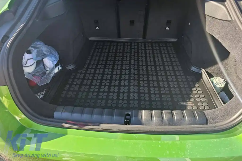 Covor de cauciuc pentru portbagaj de la Rezaw-Plast potrivit pentru BMW i4 G26 Gran Coupe după versiunea 2021 eDrive40 și M50-image-6219657