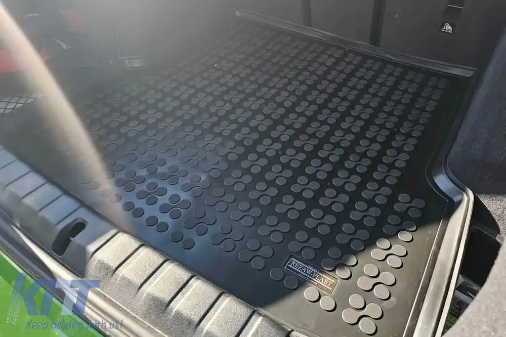 Covor de cauciuc pentru portbagaj de la Rezaw-Plast potrivit pentru BMW i4 G26 Gran Coupe după versiunea 2021 eDrive40 și M50-image-6219659