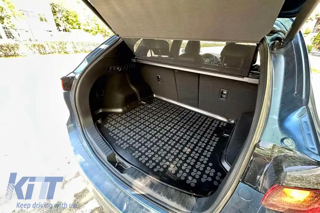 Covor de cauciuc pentru portbagaj de la Rezaw-Plast potrivit pentru Mazda CX-5 2017-2021, CX-5 după 2021, versiune fără podea de portbagaj ajustabilă și fără Subwoofer-image-6219754