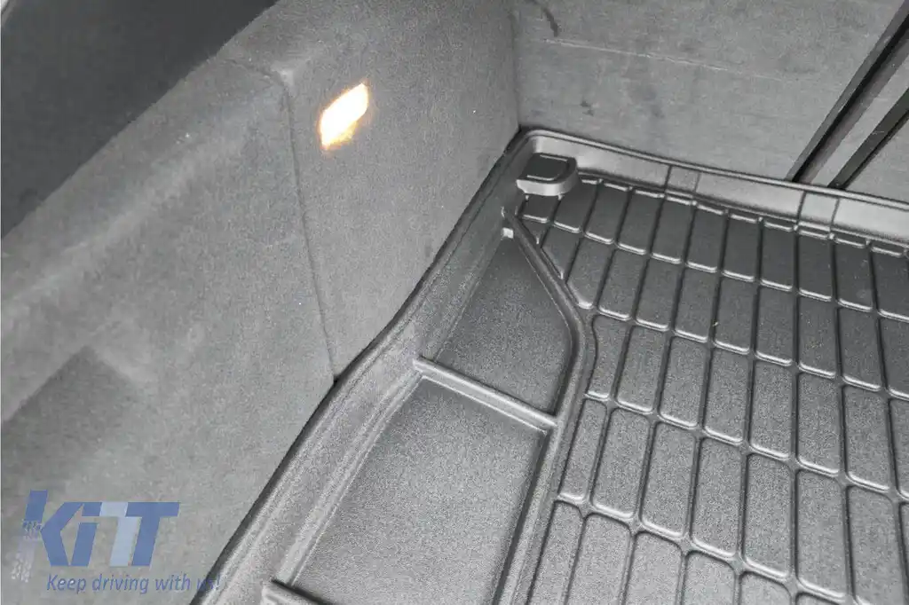 Covor de portbagaj din cauciuc Frogum ProLine potrivit pentru Audi A4 B8 wagon, Allroad 2008-2015-image-6234700