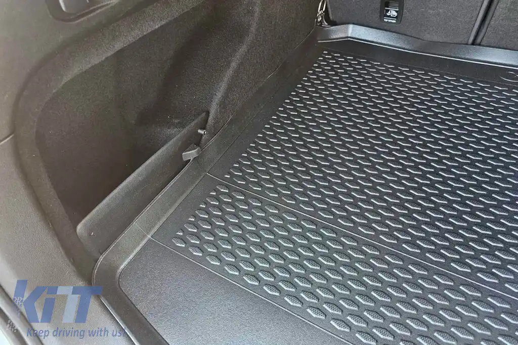 Covor de portbagaj TPE de la Gumarny Zubri, potrivit pentru Renault Talisman break după 2015, cu podeaua portbagajului în poziția superioară-image-6253376