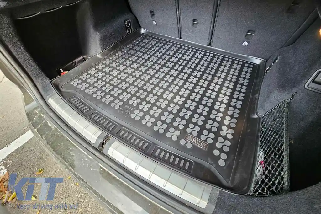 Covor din cauciuc pentru portbagaj de la Rezaw-Plast potrivit pentru BMW X1 F48 2015-2022 fără scaune spate ajustabile, X1 U11 după 2022 fără scaune spate ajustabile-image-6219539