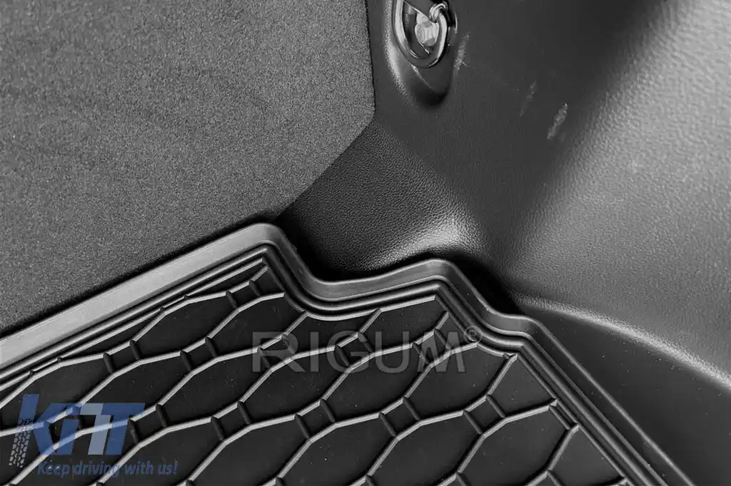 Covor din cauciuc pentru portbagaj, potrivit pentru Toyota Corolla Cross Hybrid după 2022-image-6225750