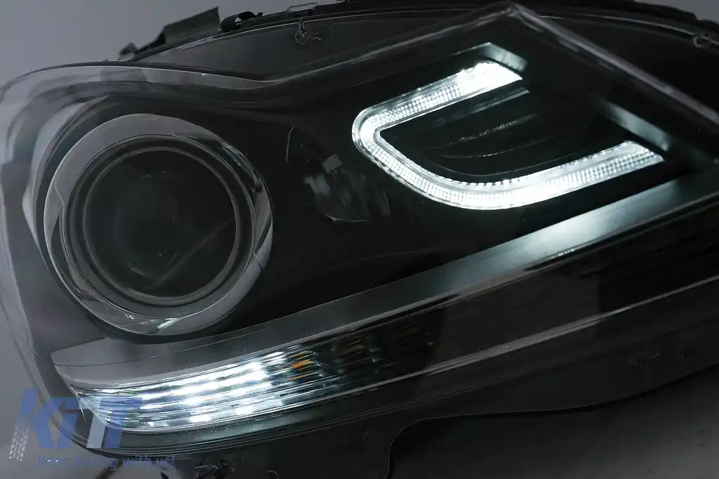 Faruri LED DRL compatibil cu Mercedes C-Class W204 S204 Facelift (2011-2014) Negru Semnal Dinamic-image-6100213