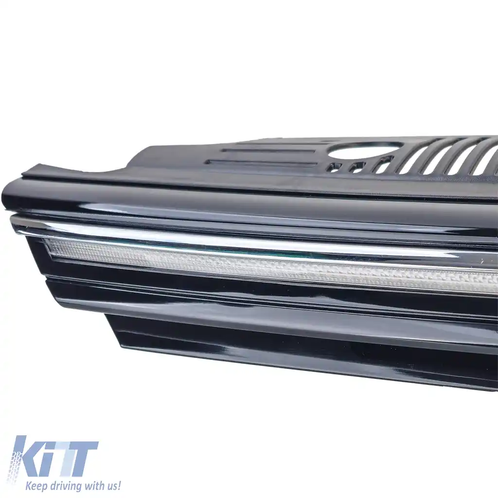 Grilă sport cu bandă cromată iluminată, potrivită pentru VW Golf 8 din 2019-image-6265934