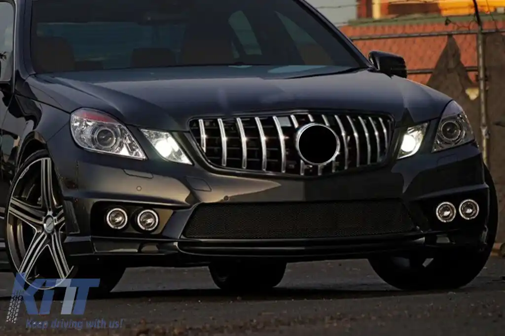 Grilă tip GT crom/neagră potrivită pentru Mercedes E-Class W212 2009-2013 fără deschidere pentru cameră-image-6145727