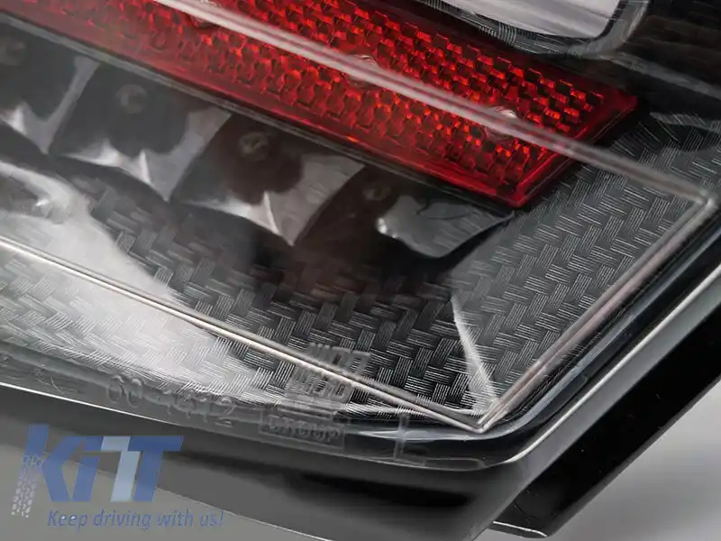 Kit de stopuri LED de tuning potrivit pentru Toyota GT86 2012-2021 cu bază din carbon, stânga și dreapta-image-6237923