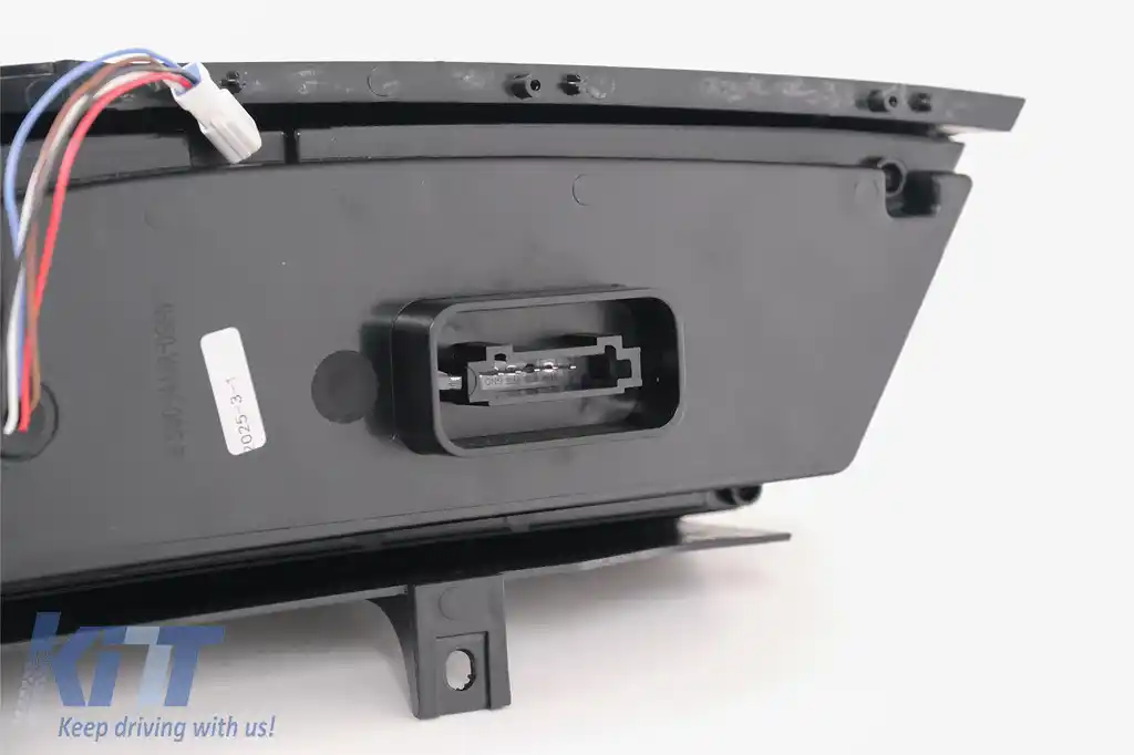 Kit Exterior Complet compatibil cu Mercedes Vito W639 (2004-2015) Conversie la 2024 Design-image-6127374