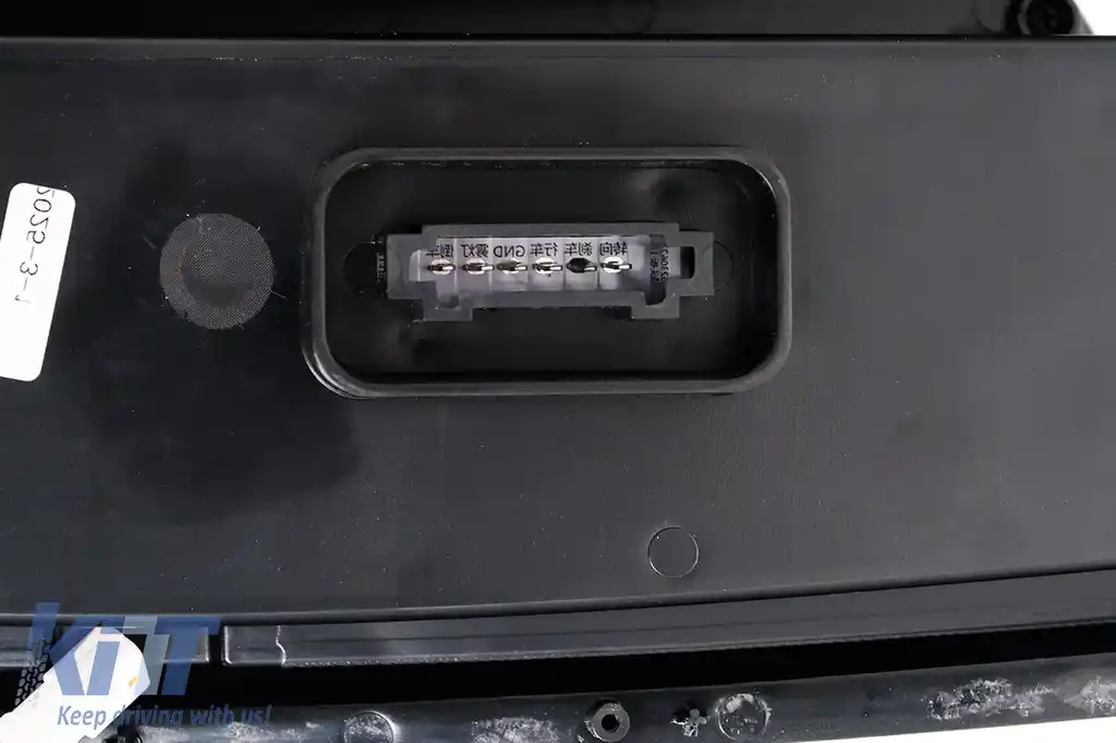 Kit Exterior Complet compatibil cu Mercedes Vito W639 (2004-2015) Conversie la 2024 Design-image-6127385