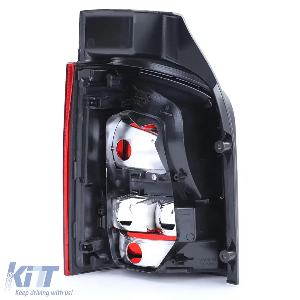 Lampa spate fumurie dreapta potrivită pentru VW T5 Bus Transporter Multivan 09-15 cu hayon-image-6278490