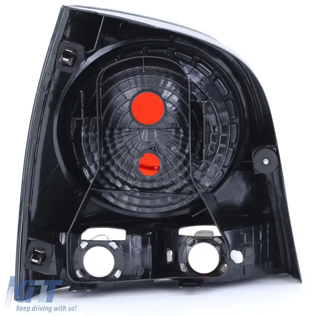 Lampa spate neagră dreapta potrivită pentru VW Polo 9N3 05-09-image-6257989