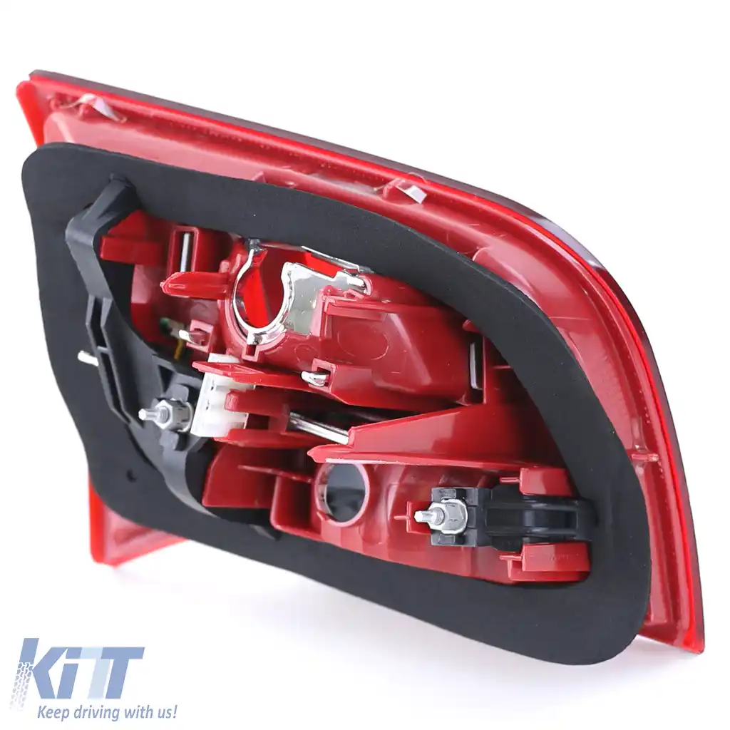 Lumina de poziție LED partea interioară a hayonului dreapta pentru Audi A6 C6 Avant estate 2005-2008-image-6198962