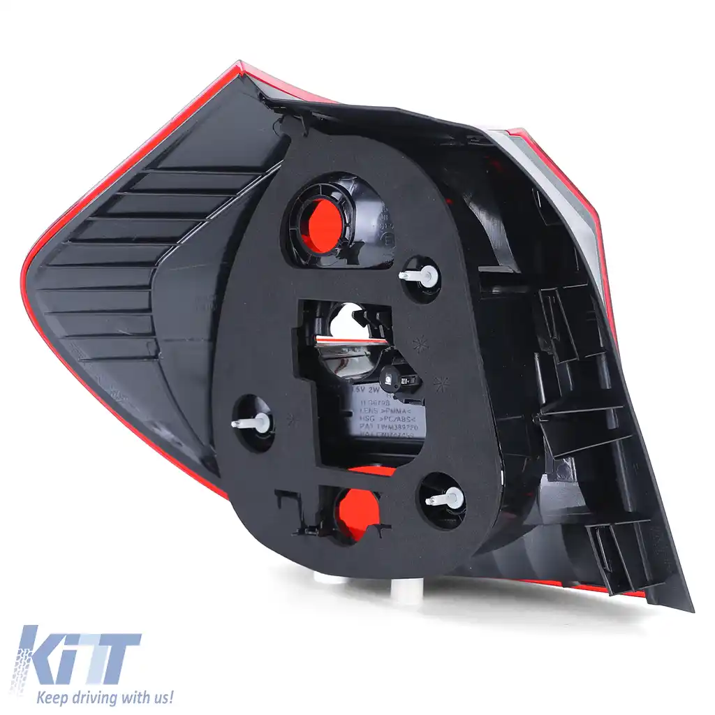 Lumina spate LED fumurie neagră dreapta TYC potrivită pentru BMW E81 E87-image-6190643