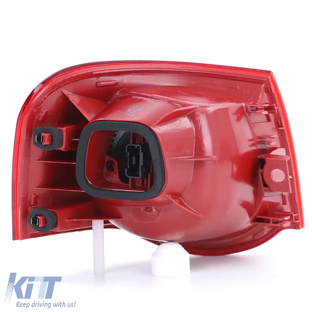 Lumina spate LED / lumina de poziție dreapta TYC potrivită pentru VW Passat (3C2/3C5) 3C5 05--image-6193808