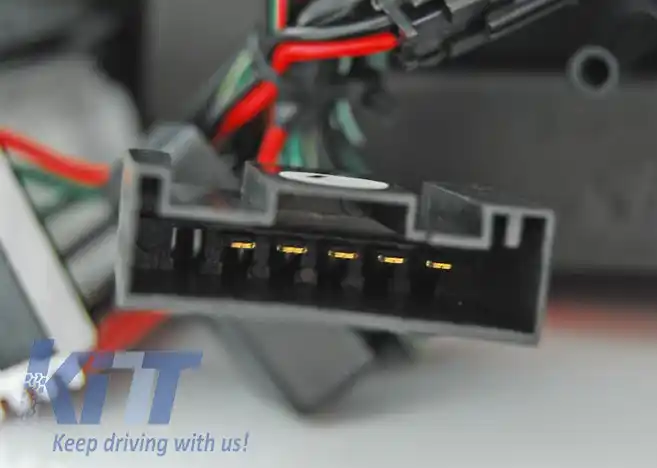 LUMINI DE ÎNDARE LED BAR NEGRU FUMURIU potrivite pentru BMW E90 09-11-image-6266967