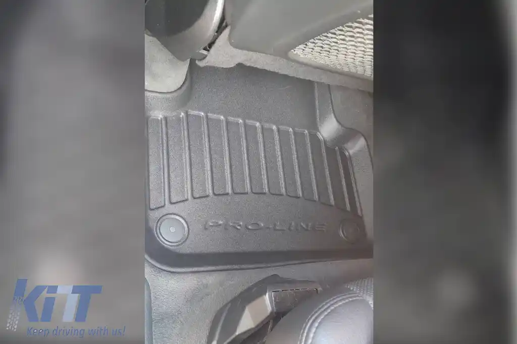 Mănuși de cauciuc specifice, potrivite pentru Audi Q7 după 2017, Audi Q8, Lamborghini Urus după 2018, set de 4 piese, culoare neagră, cu garanție de 24 de luni-image-6221578