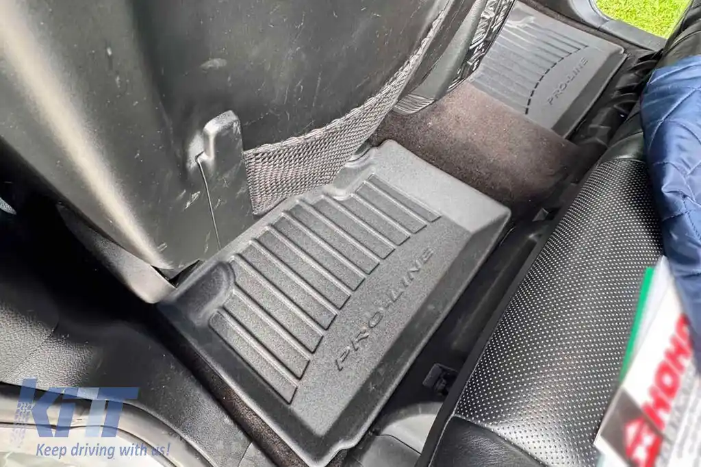 Mănuși de cauciuc specifice potrivite pentru Jeep Grand Cherokee WK2 după 2017, set de 4 piese, culoare neagră, cu garanție de 24 de luni-image-6221674