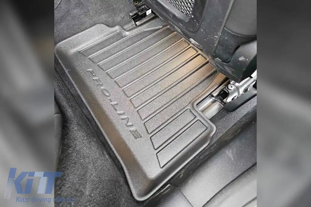 Mănuși de cauciuc specifice potrivite pentru BMW i4 G26 Liftback după 2021, set de 4 piese, culoare neagră, cu garanție de 24 de luni-image-6223758