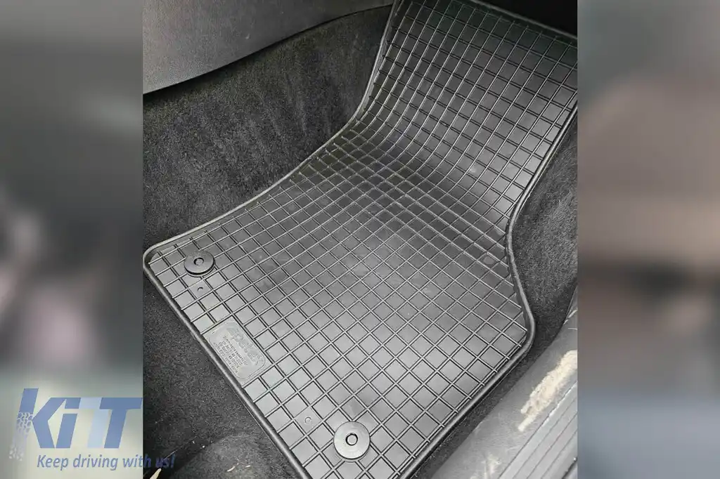 Mănuși de cauciuc specifice, potrivite pentru Audi A3 Sportback 2013-2020, Volkswagen Golf 7 hatchback, wagon, Alltrack 2012-2019, Golf 8 după 2019, Seat Leon, Leon ST wagon 2012-2020, set de 4 piese,-image-6226287