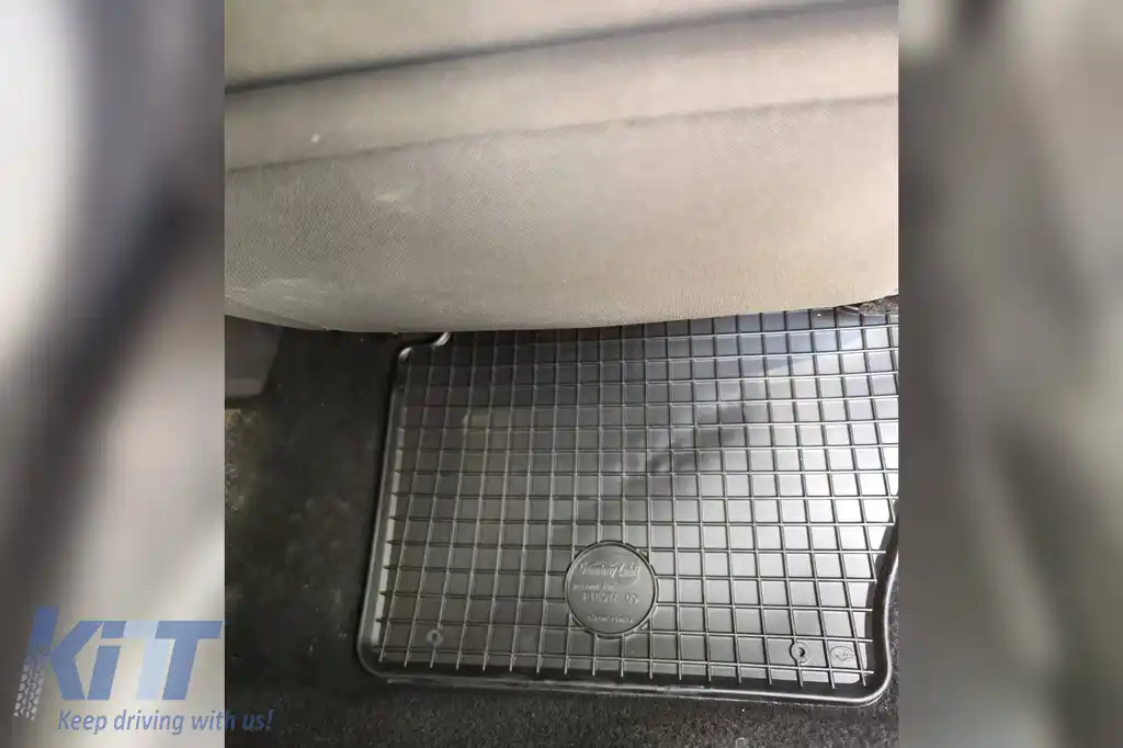 Mănuși din cauciuc Gumarny Zubri potrivite pentru Ford Fiesta 2009-2016, Fusion 2005-2012, set de 4 piese, culoare neagră-image-6251787