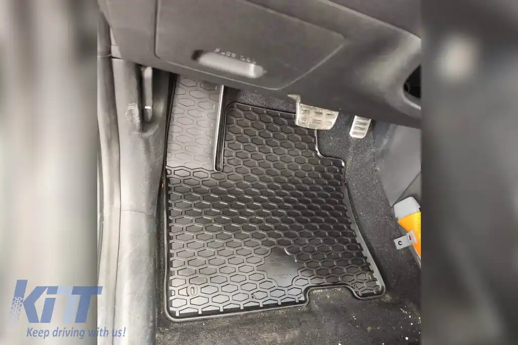 Mănuși din cauciuc Gumarny Zubri potrivite pentru Hyundai Kona Electric 2019-2023, set de 4 piese, culoare neagră-image-6252450