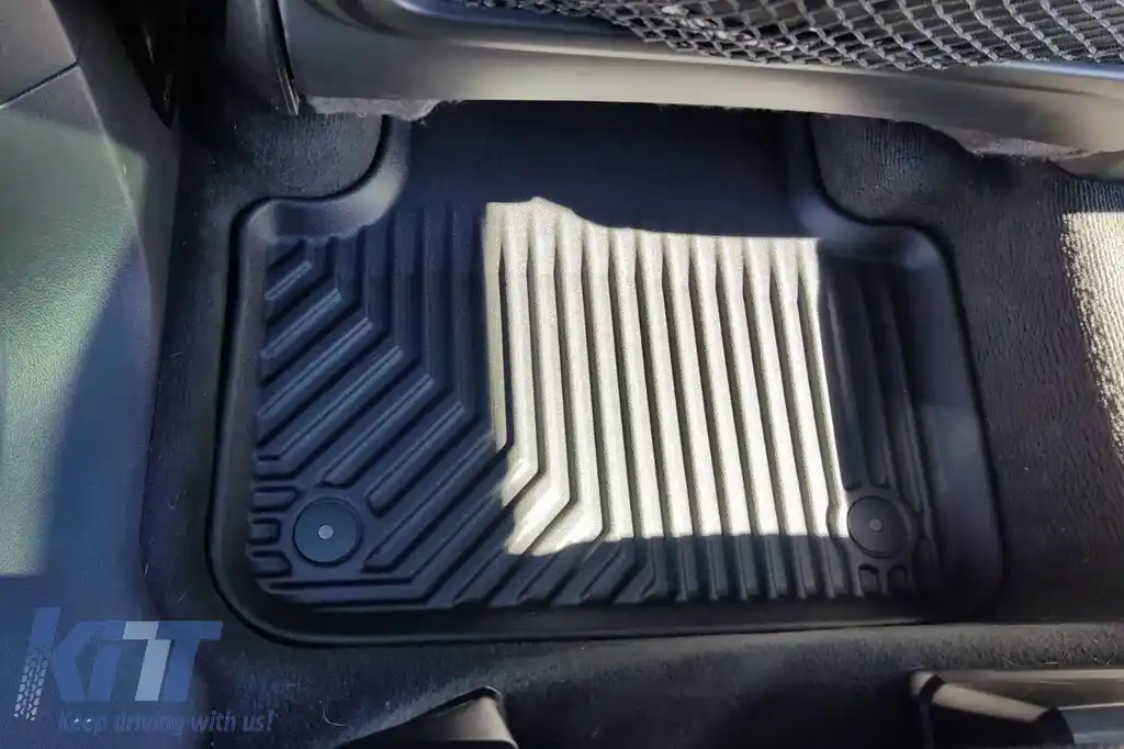 Mănuși din cauciuc specifice, potrivite pentru Audi Q7 după 2015, Q8 după 2018, set de 4 piese, culoare neagră-image-6226835