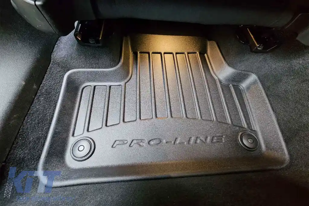 Mochete de cauciuc specifice, potrivite pentru Volvo XC60 după 2017, set de 4 piese, culoare neagră, cu garanție de 24 de luni-image-6221220