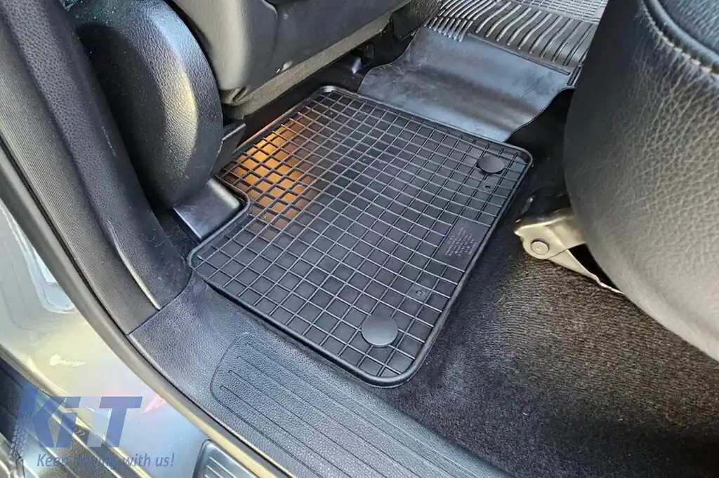 Mochete de cauciuc specifice potrivite pentru Mercedes ML W166 2011-2015, GL X166 2012-2015, GLE coupe C292, GLE W166 2015-2019, GLS X166 după 2016, set de 4 piese, culoare neagră-image-6225111