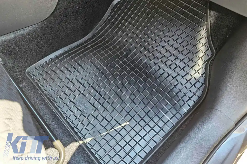 Mochete de cauciuc specifice, potrivite pentru Toyota Yaris, Yaris Hybrid, Yaris Cross după 2020, Mazda 2 Hybrid după 2022, set de 4 piese, culoare neagră-image-6249948