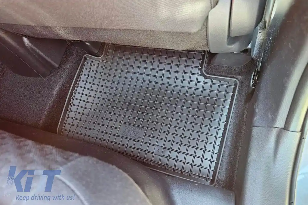 Mochete de cauciuc specifice, potrivite pentru Toyota Yaris, Yaris Hybrid, Yaris Cross după 2020, Mazda 2 Hybrid după 2022, set de 4 piese, culoare neagră-image-6249949