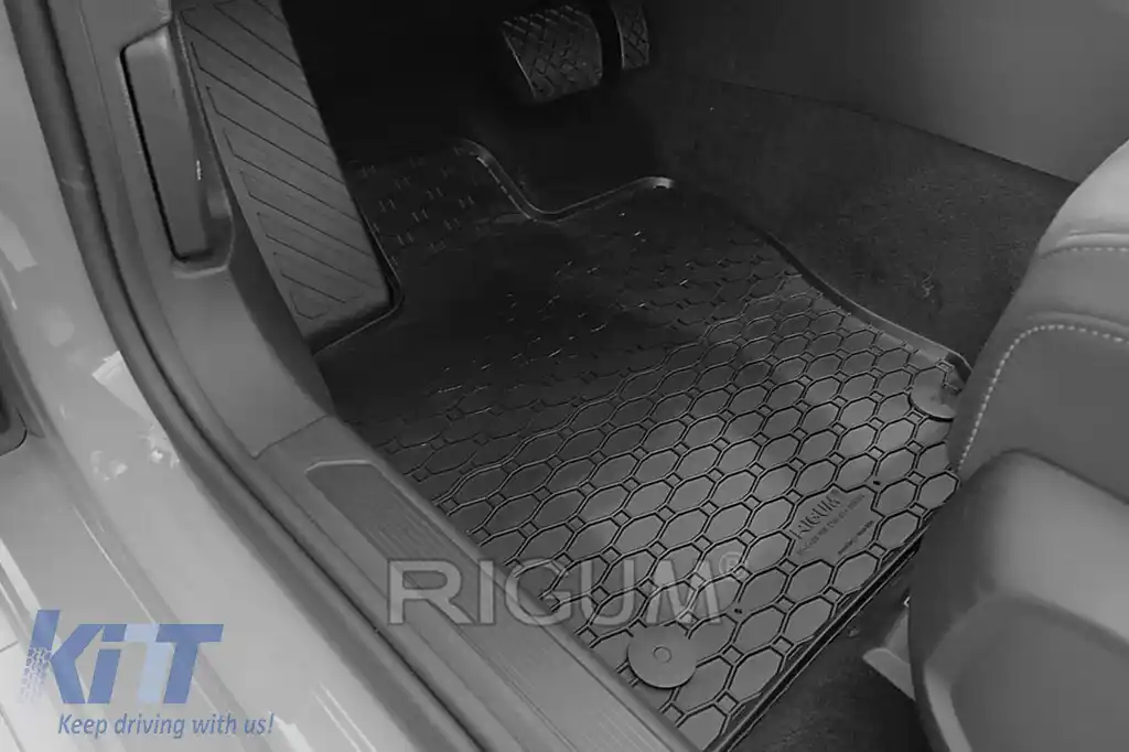 Mochete de cauciuc specifice potrivite pentru Seat Leon, Cupra Leon eTSI, Volkswagen Golf VIII eTSI hatchback, wagon, Skoda Octavia E-Tech după 2020, set de 4 piese, culoare neagră-image-6250131